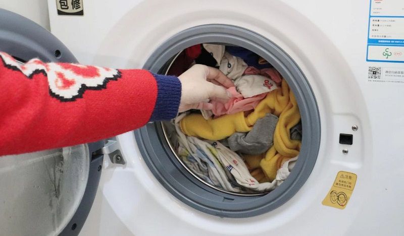 Nguyên nhân khiến máy giặt không vắt được và cách xử lý
